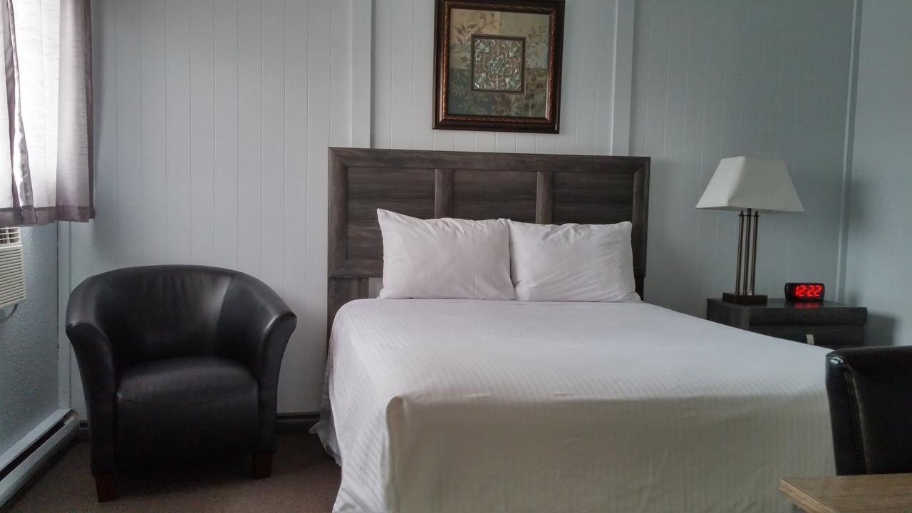 Interlake Motel Ashern Extérieur photo